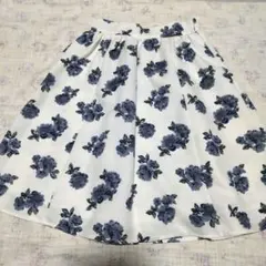 ★タグ付き 新品 earth music&ecology 花柄 スカート