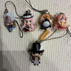 ワンピース ストラップ -魚人島編- ４個セット　おまけ付き