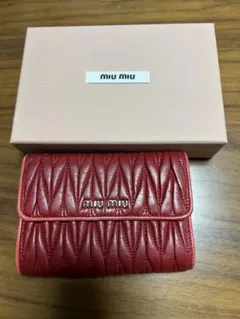 キルティング 折り財布