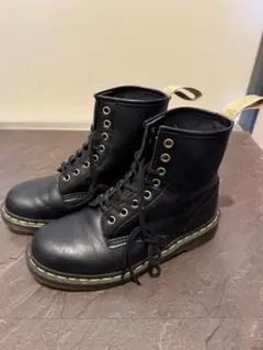 ドクターマーチン　8ホール