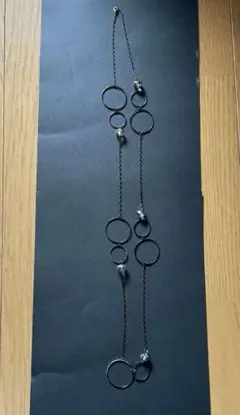 クリスタル風ビーズ　リング　チェーン　ロングネックレス