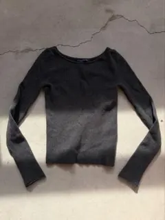 Brandy Melville ブランディーメルビル　ダークグレー リブニット