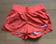 アディダス　ステラマッカートニースポーツのショートパンツ
