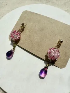 ビーズの樹脂ピアス~ピンク~ 樹脂ノンホールピアスに変更可