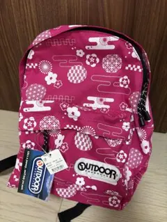 大幅値下げ　OUTDOOR リュック ピンク 可愛い　新品 子供用リュックのサムネイル
