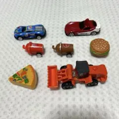 ジャンク扱い トミカ、ミニカー、チョロQまとめ売り。18台セット