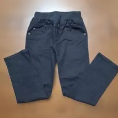 黒　ストレッチパンツ　120～130