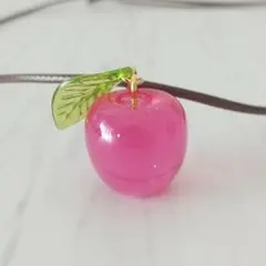 No.2584 りんご ネックレス ハンドメイド レジン