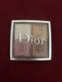 Diorバックステージフェイスグロウパレット001