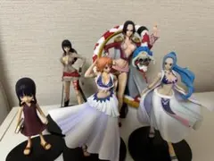 2026年最新】ワンピース フィギュア ナミ ロビンの人気アイテム - メルカリ