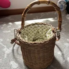 バンブーハンドル バスケット型ショルダーバッグ