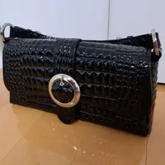 黒革エナメル クロコダイル型押し ハンドバッグ