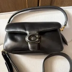 coach ピロータビー2WAYショルダーバックのサムネイル