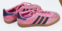 adidas ガゼル　gazelle ピンク スニーカー　　23.5cm