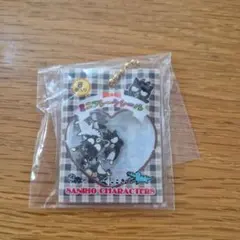 カプセルトイ サンリオ シャカシャカフレークシール風チャーム ばつ丸2