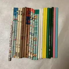 昭和レトロ　当時物　サンリオ　鉛筆まとめ売り　22本　HB