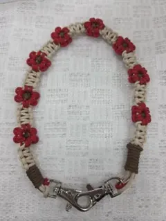 パラコード お花ハンドストラップ 赤×ベージュ スマホストラップ