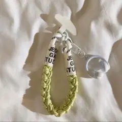 Item thumbnail for item 049fa249-0ecf-4b97-9c28-cba7c3df6dc8