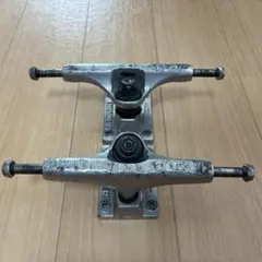 サンダー THUNDER トラック 145 ノーマル スケボー 7.5〜7.75 サンダー THUNDER トラック 145 ノーマル スケボー 7.5〜7.8 | Mercari
