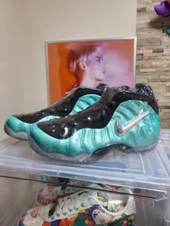 Item thumbnail for item efdca7fd-e434-49ac-ae58-ed8f8dfb6e47