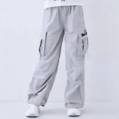 新品 バイラビット グレー カーゴパンツ 長ズボンのサムネイル