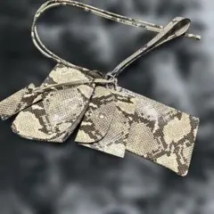 Item thumbnail for item e45c5e33-984f-48f3-af63-fbb7d54a985f