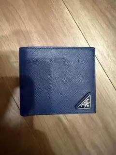 2026年最新】PRADA カラー：ブルー系 二つ折り財布の人気アイテム