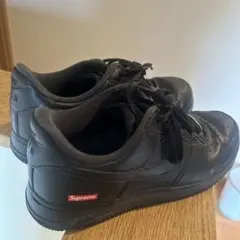 Supreme Nike Air Force 1 Low ブラックのサムネイル