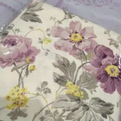 ローラアシュレイ　カットファブリック