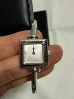 GUCCI 1900L クォーツ2000年代SS シルバー スクエア腕時計 - メルカリ
