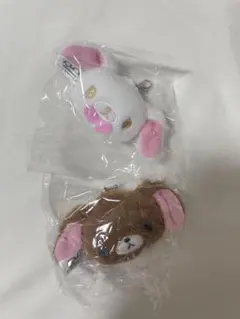 シュガーバニーズ　ぬいぐるみチャーム　しろうさ　くろうさ