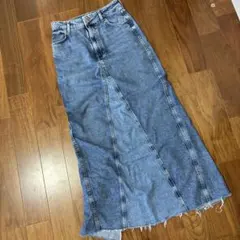 ZARA☆デニムロングスカート XS☆バックスリット　2トーンカラーデニム