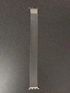 シルバー メッシュ Apple Watch バンド