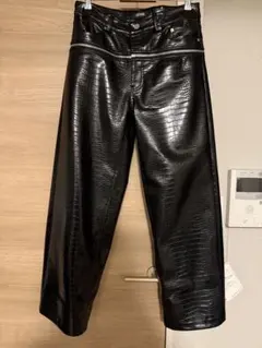 goar.archive クロコダイルパンツ - メルカリ