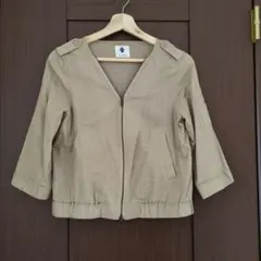 Bou Jeloud ベージュ ジップアップ 7分袖ブルゾンのサムネイル