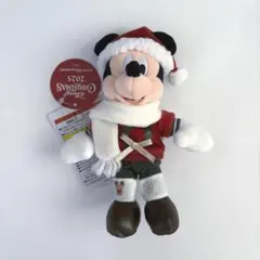 ディズニー　クリスマス　2025 ミッキー　ぬいぐるみバッジ　新品タグ付き