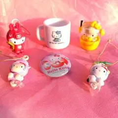 【当時物】1996年製　レトロ　ハローキティ　缶バッジ　ミニチュアカップ　セット