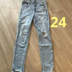 UNIQLO スキニージーンズ