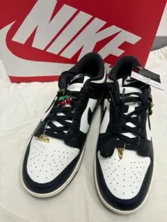 【箱付き】NIKE Dunk Low SE HQ7487-100 27.5cm