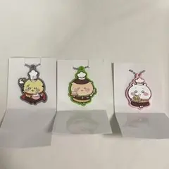 ちいかわ ココス ラバーキーホルダー くりまんじゅう ラッコ