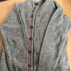 グレー ニットカーディガン 赤ライン