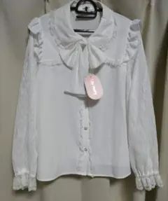 LilyMerry デコルテ開きリボンブラウス 白 L タグ付き新品 ノエミー