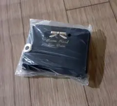 最終お値下げ中新品未使用の折り畳み財布