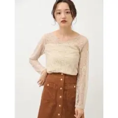 【新品未使用】長袖総レースインナー　earth music &ecology