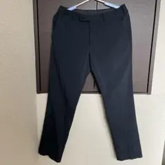 ユニクロ メンズ 感動パンツ ネイビー