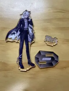 メルト・ダ・テンシ　アクスタ　アクリルスタンド　めておら