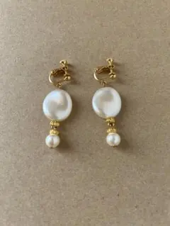ホワイトパール イヤリング