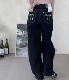 ジーンズ デニム デニムパンツ リボン刺繍ポケットパンツ レディースのサムネイル
