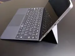 Microsoft Surface Go 3 第10世代Core i3 LTE