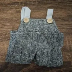 ぬい用　グレーのニットオーバーオール